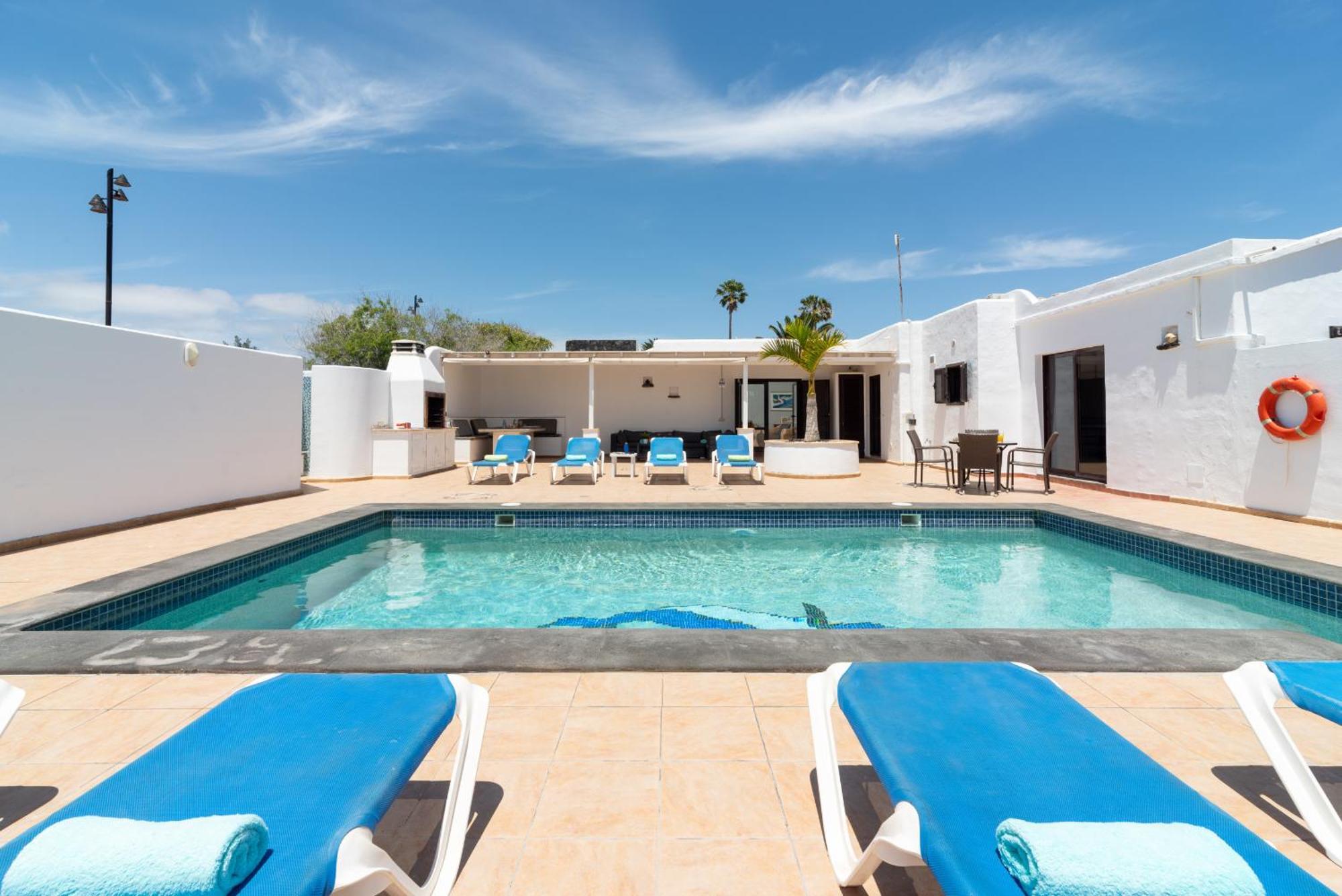 Villa Michelle - LH114 By Villas Now Ltd Playa Blanca  Esterno foto