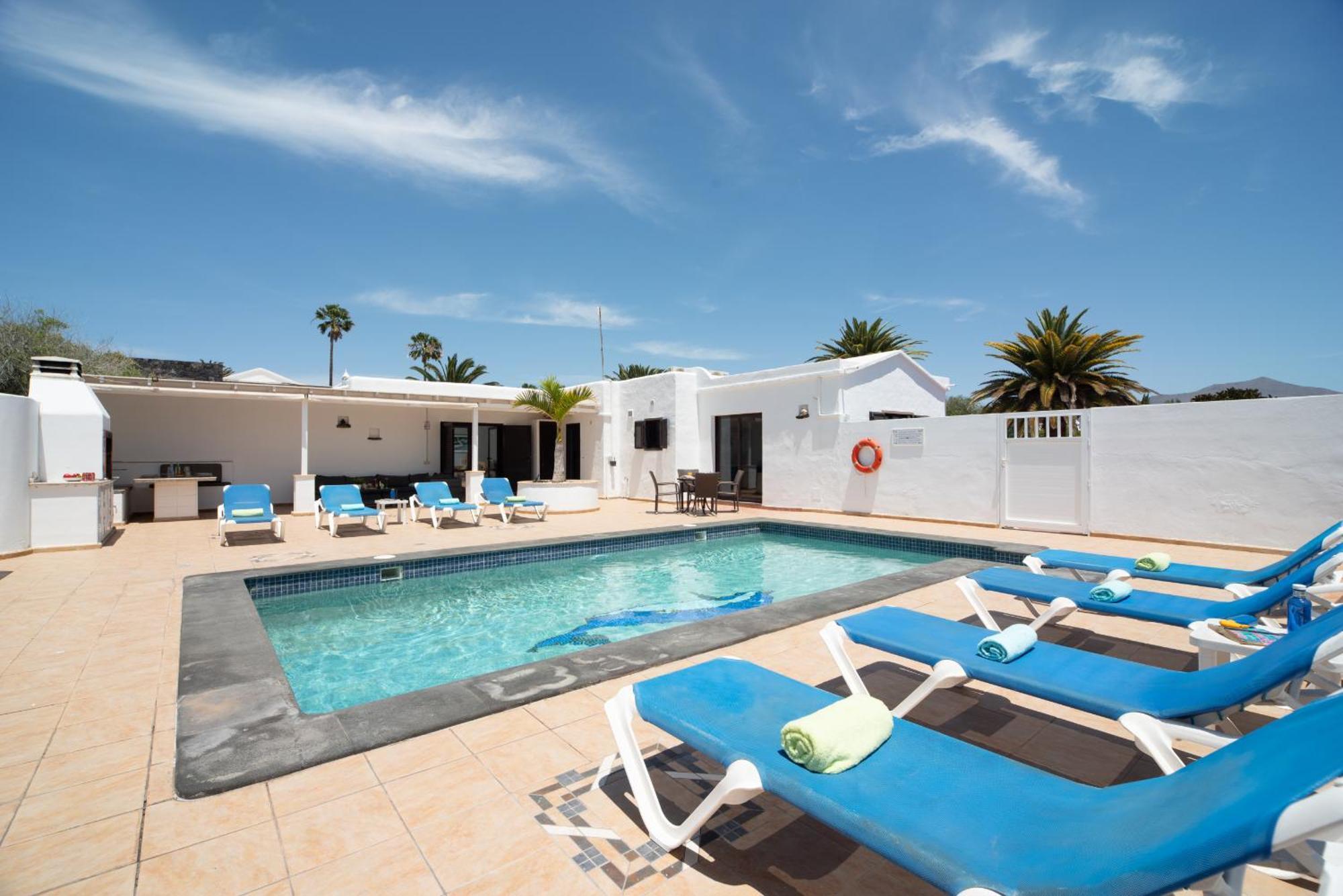 Villa Michelle - LH114 By Villas Now Ltd Playa Blanca  Esterno foto