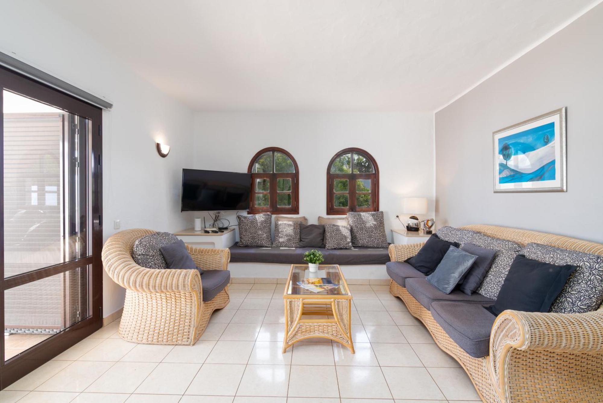 Villa Michelle - LH114 By Villas Now Ltd Playa Blanca  Esterno foto